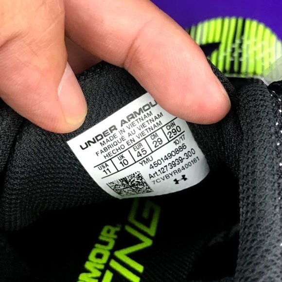 New Under Armour Mens Kick Sprint with spike Sz 11 - Picture 8 of 8